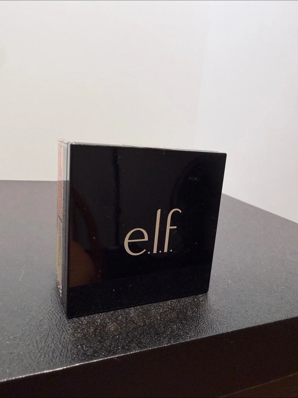 e.l.f. Set It Bright Correcting & Brightening Powder-Orange & Brown deep/rich